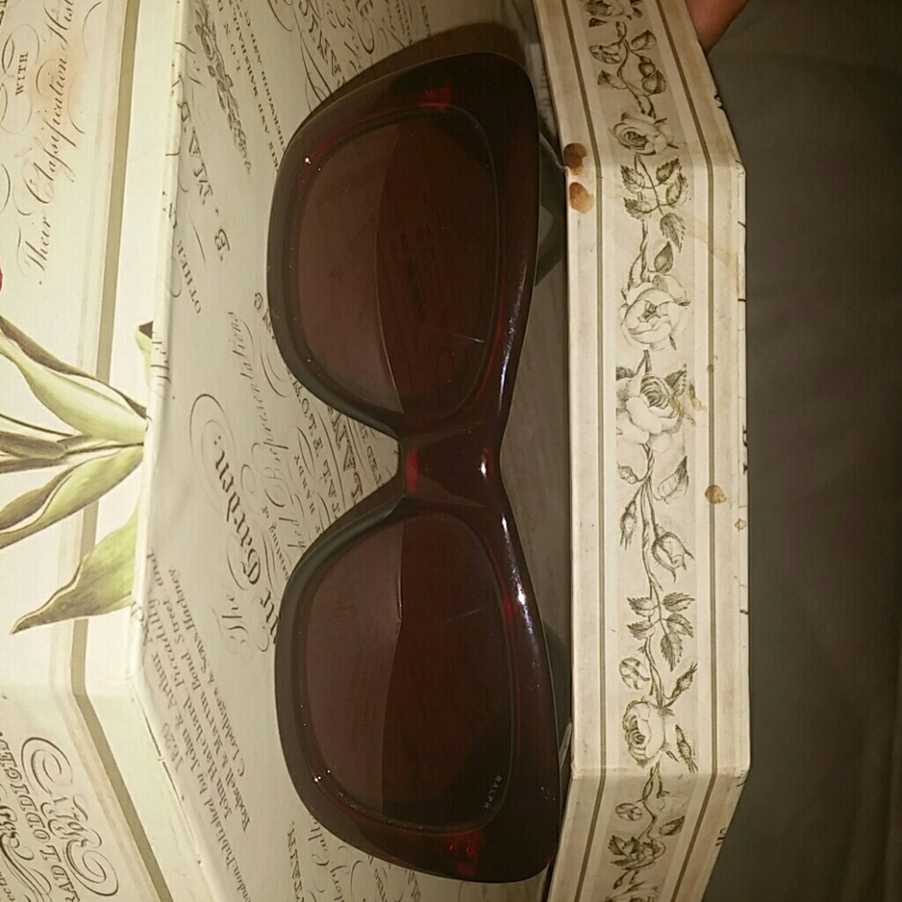 Ralph Lauren RED sunglasses